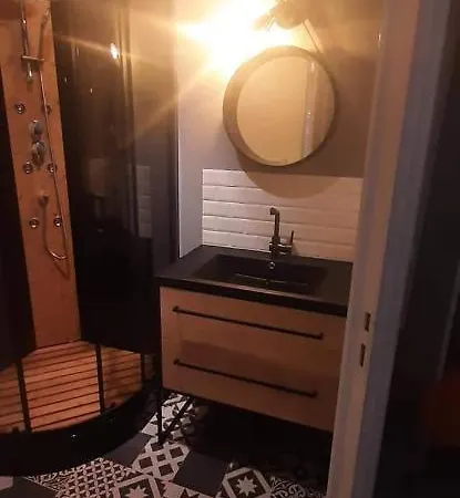 Nocleg ze śniadaniem Lamaisonmelidine 3*